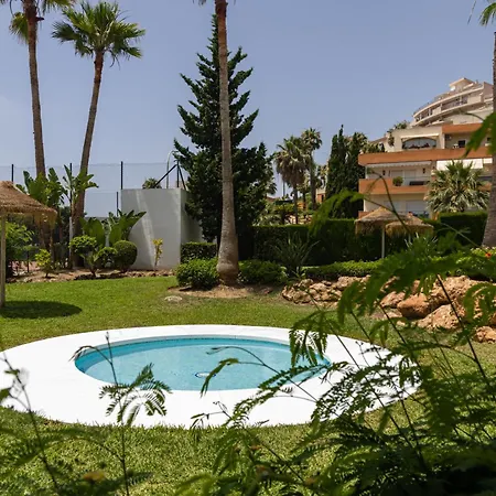 Escapada Junto Al Mar Con Vistas Y Piscina Apartament Benalmádena