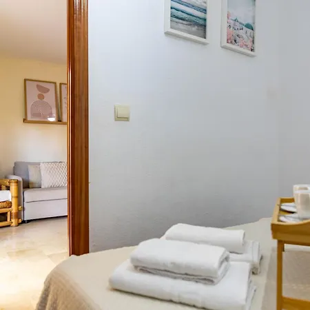 Escapada Junto Al Mar Con Vistas Y Piscina Apartament Benalmádena